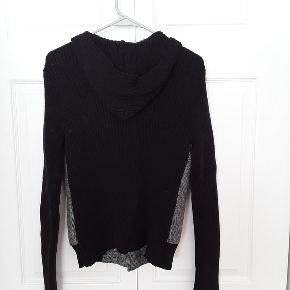 Button Up Hooded Jacket - Picture 3 of 3